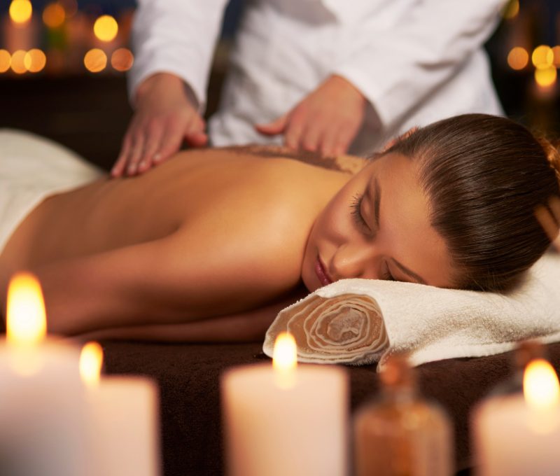 woman-relaxing-in-the-spa